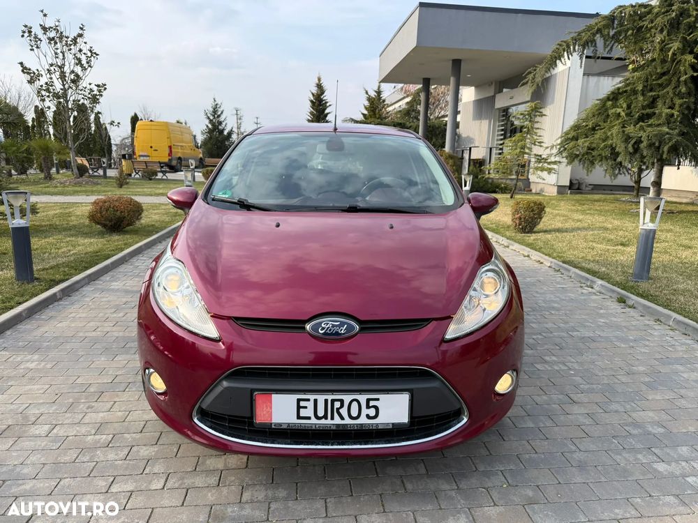 Ford Fiesta 1.6 TDCI DPF Titanium - 8