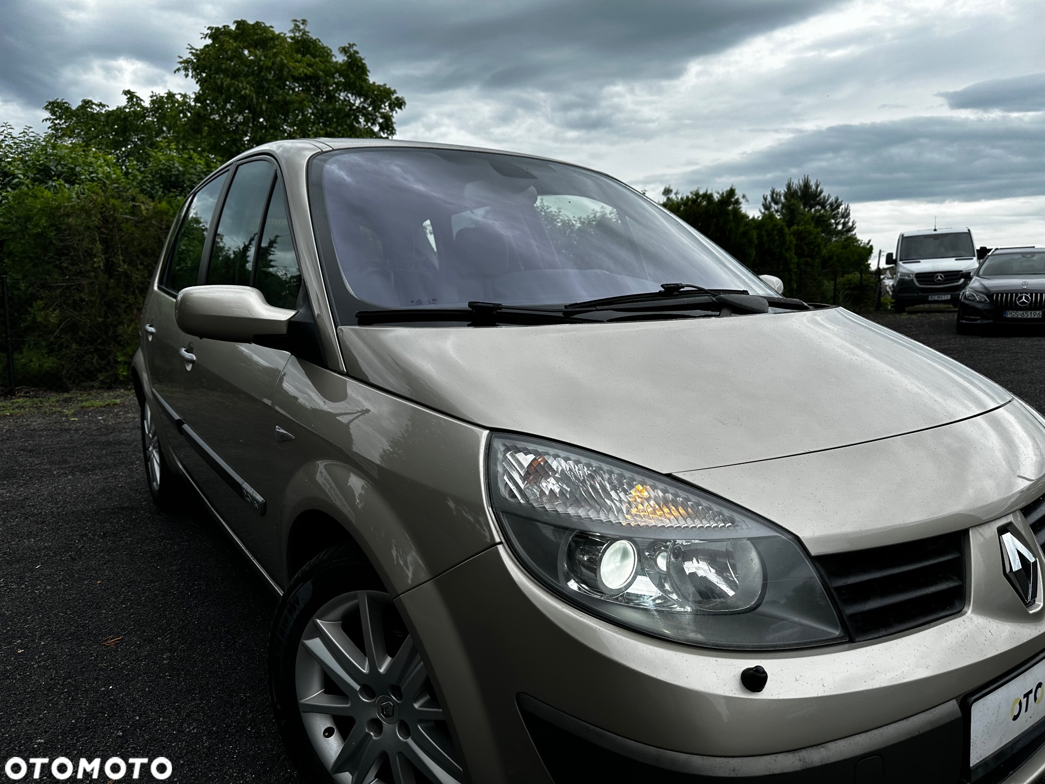 Renault Scenic 2.0 16V Luxe Dynamique - 8