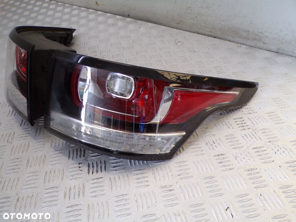 LAMPA PRAWY TYŁ LAND ROVER RANGE ROVER SPORT II - 1