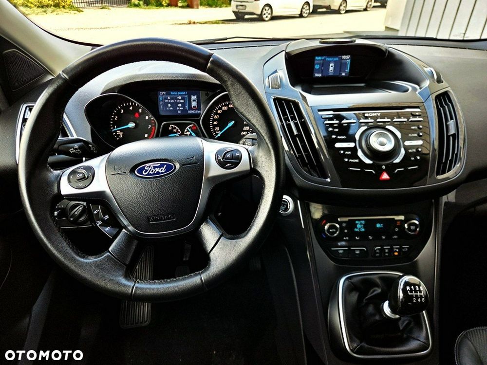 Ford Kuga 1.5 EcoBoost 2x4 Cool & Connect - 12