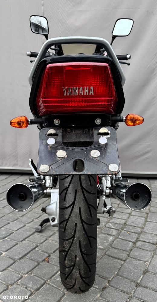 Yamaha XJ - 16