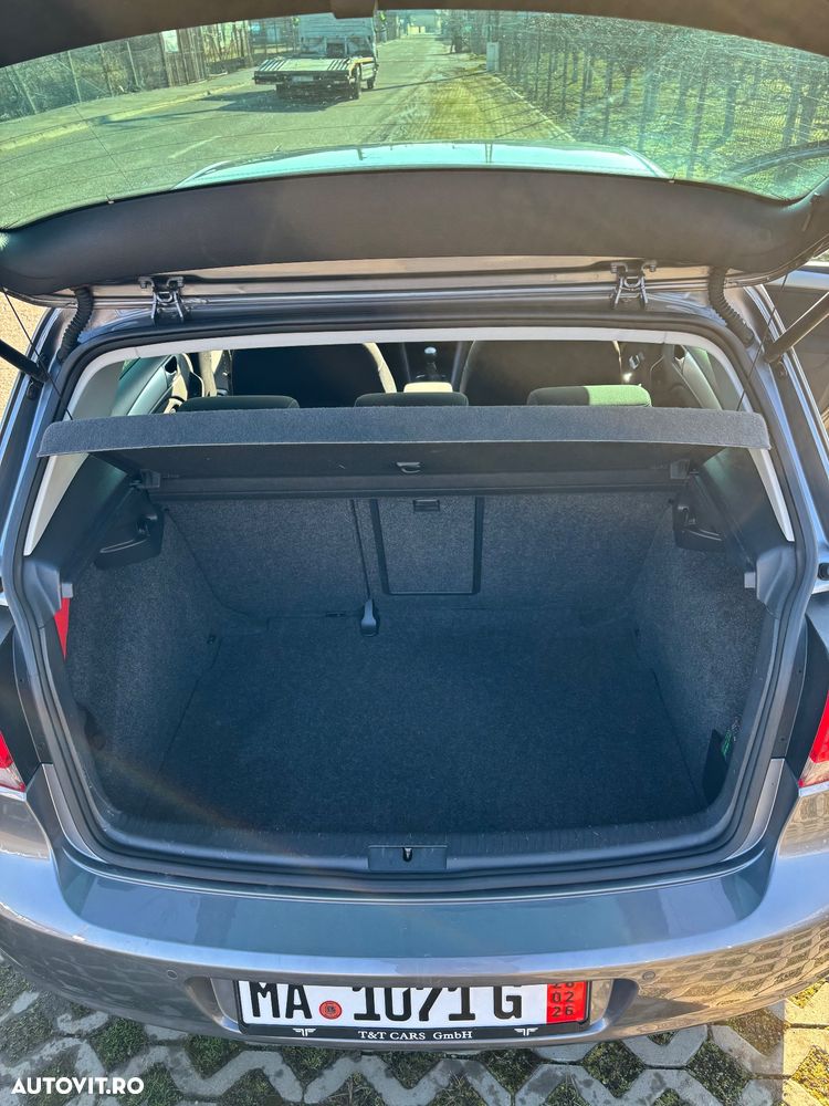 Volkswagen Golf 1.4 Team - 4