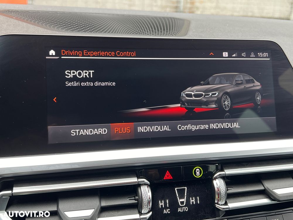 BMW Seria 3 320i Aut. Sport Line - 30