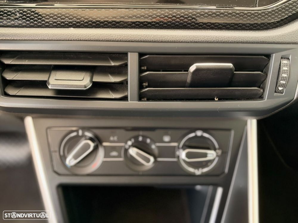 VW Taigo 1.0 TSI Life DSG - 12