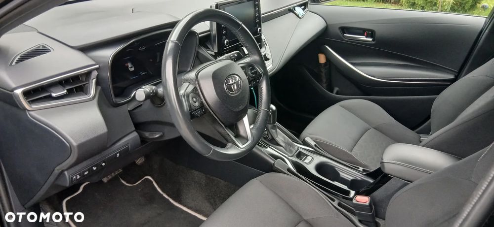 Toyota Corolla - 33