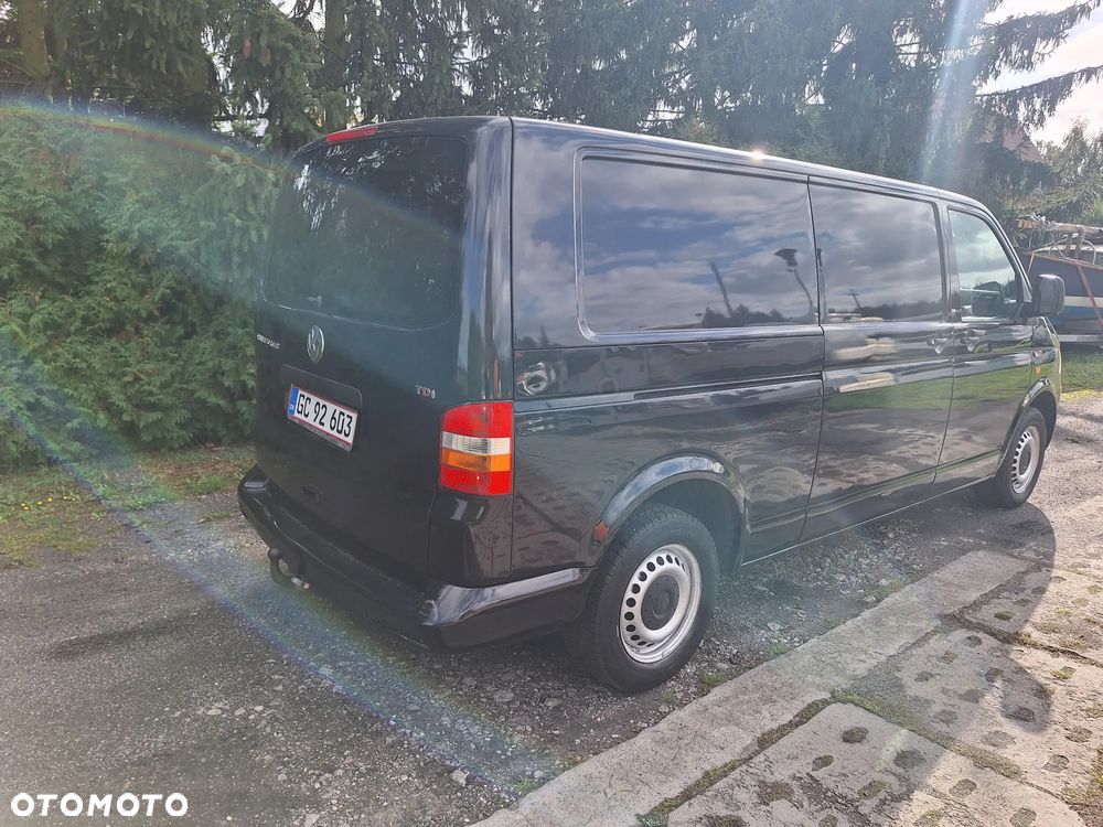 Volkswagen Transporter T5 - 6