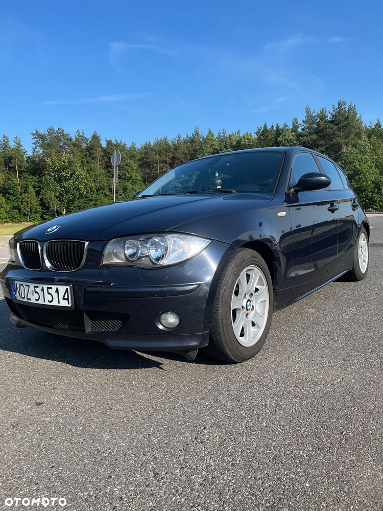 BMW Seria 1 2005 photo 2