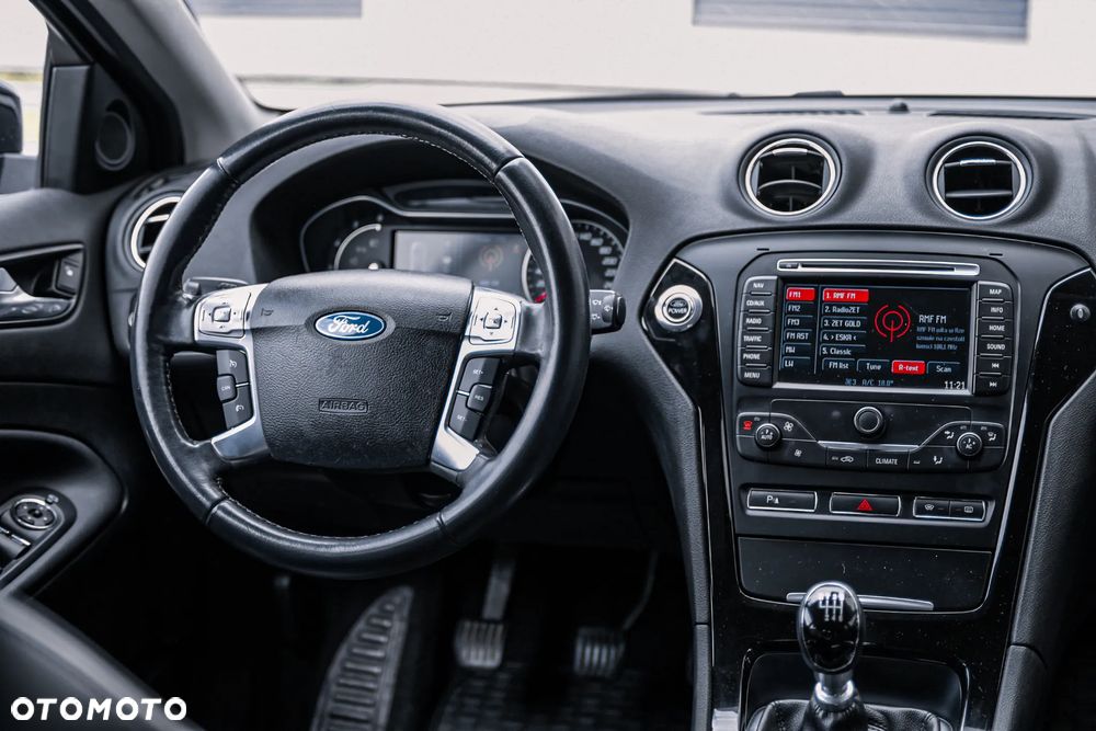 Ford Mondeo 2.0 TDCi Titanium - 11