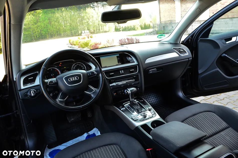 Audi A4 Avant - 22