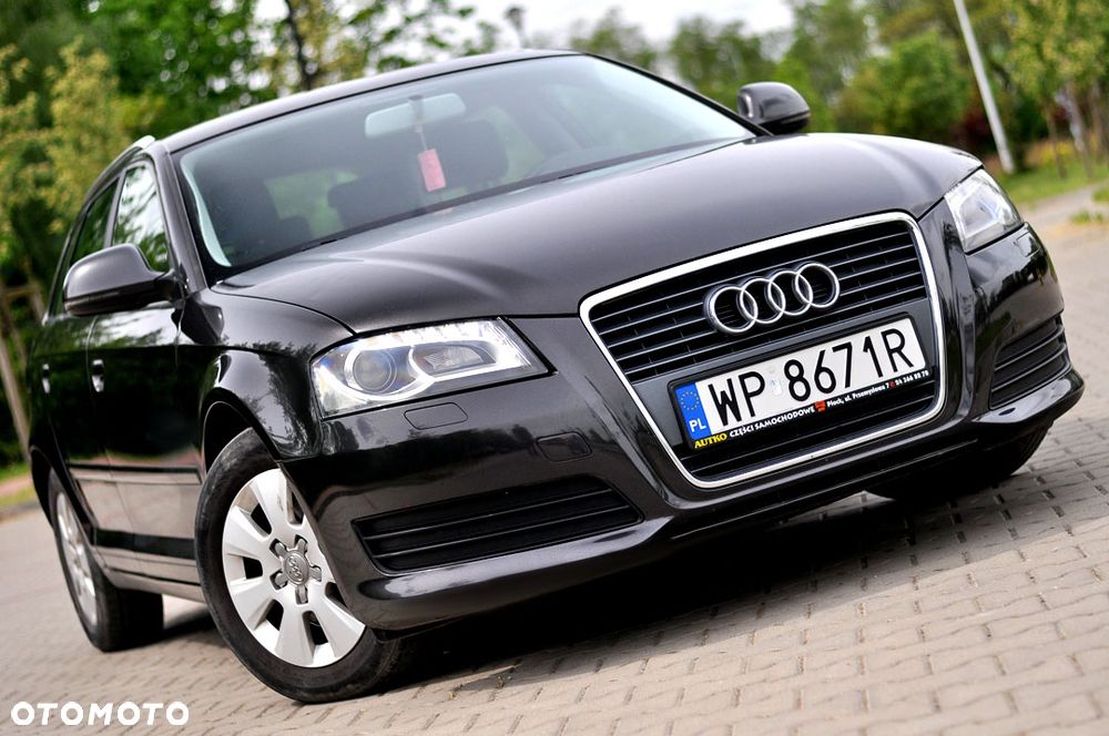 Audi A3 Sportback - 3