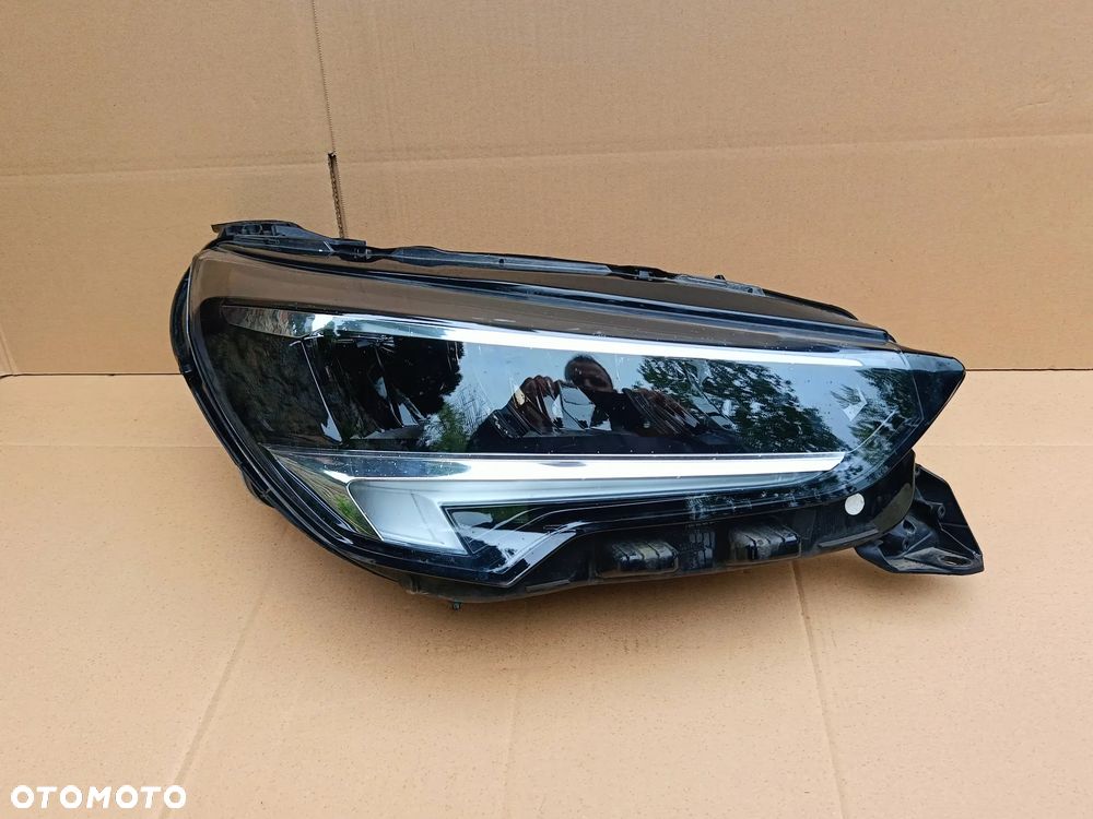 Full Led prawy Opel Corsa F lampa prawa 9829522580
