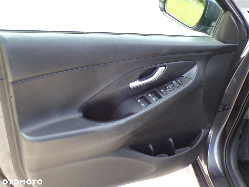 Hyundai i30 1.6 CRDI Intro Edition - 15