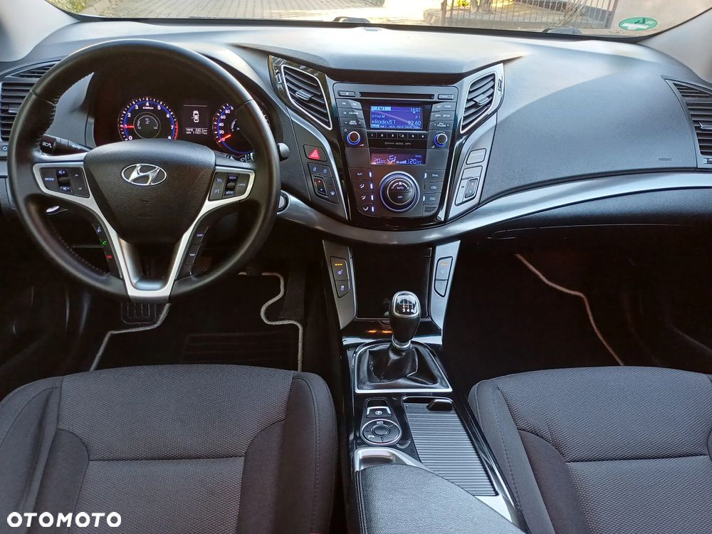 Hyundai i40 1.6 GDI BlueDrive Business - 31