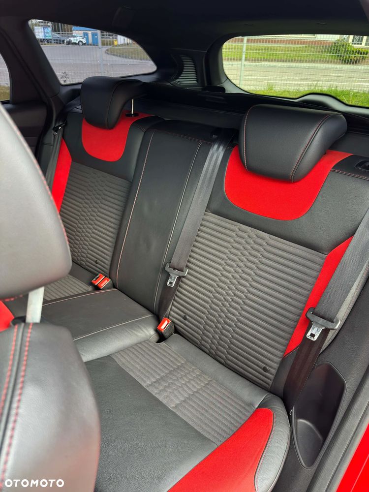 Ford Focus SW 2.0 EcoBoost ST - 18