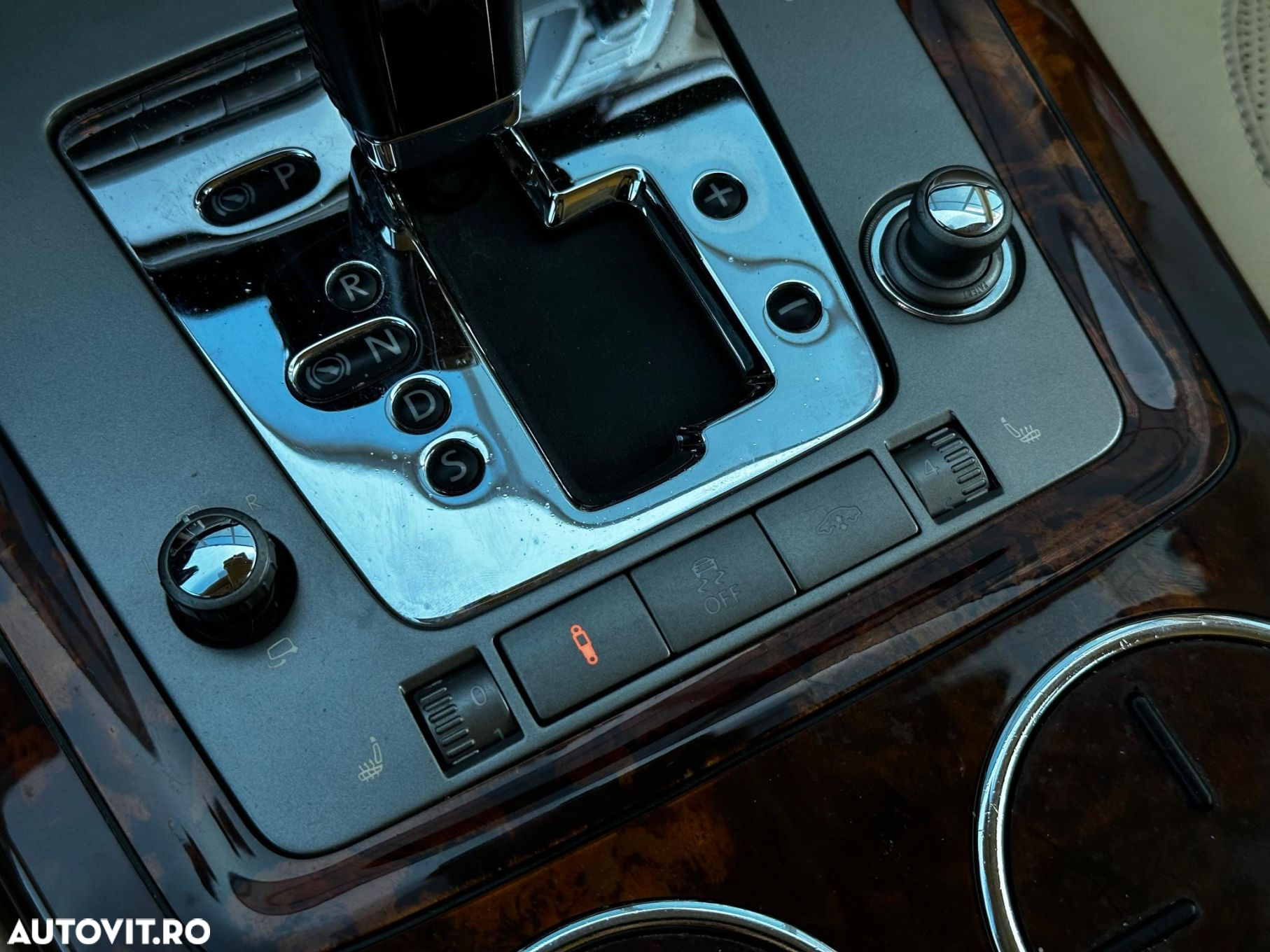 Volkswagen Phaeton - 14
