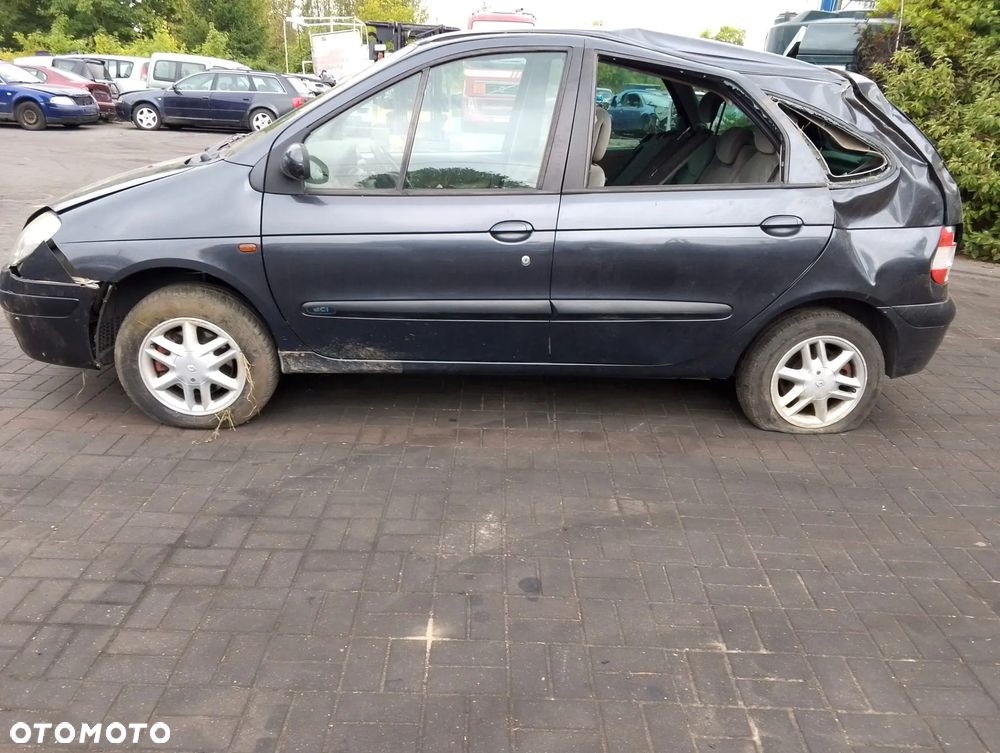 Renault Megane Scenic I FL (99-03r.) 1.9 DCI 104KM. Silnik F9Q 732 Skrzynia JC5 132 lakier TEB66 TE B66.Cały na części. GWARANCJA !!!  Przód Tył Zestaw Komplet Drzwi Klapa Zderzak Błotnik Maska Grill Atrapa Szyba Pas Lampa Lusterko Boczki Fotel Kanapa Kokpit Deska Rozdzielcza Przełącznik Włącznik Sterownik Przewody Wiązka Instalacja Moduł Komputer Czujnik Listwa Pompa Alternator Wtryski Głowica Rozrusznik Kompresor Sprzęgło Dwumas Silnik Skrzynia ABS Klimatyzacji Paliwa Wspomagania Kolektor Turbina Przepustnica Zawór Chłodnica Koło Hak Belka Sanki Zawieszenie Mcpherson Półoś Amortyzator Wydech Tłumik Zacisk Most - 4