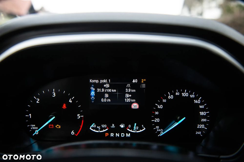 Ford Focus 1.5 EcoBlue Start-Stopp-System TITANIUM - 32