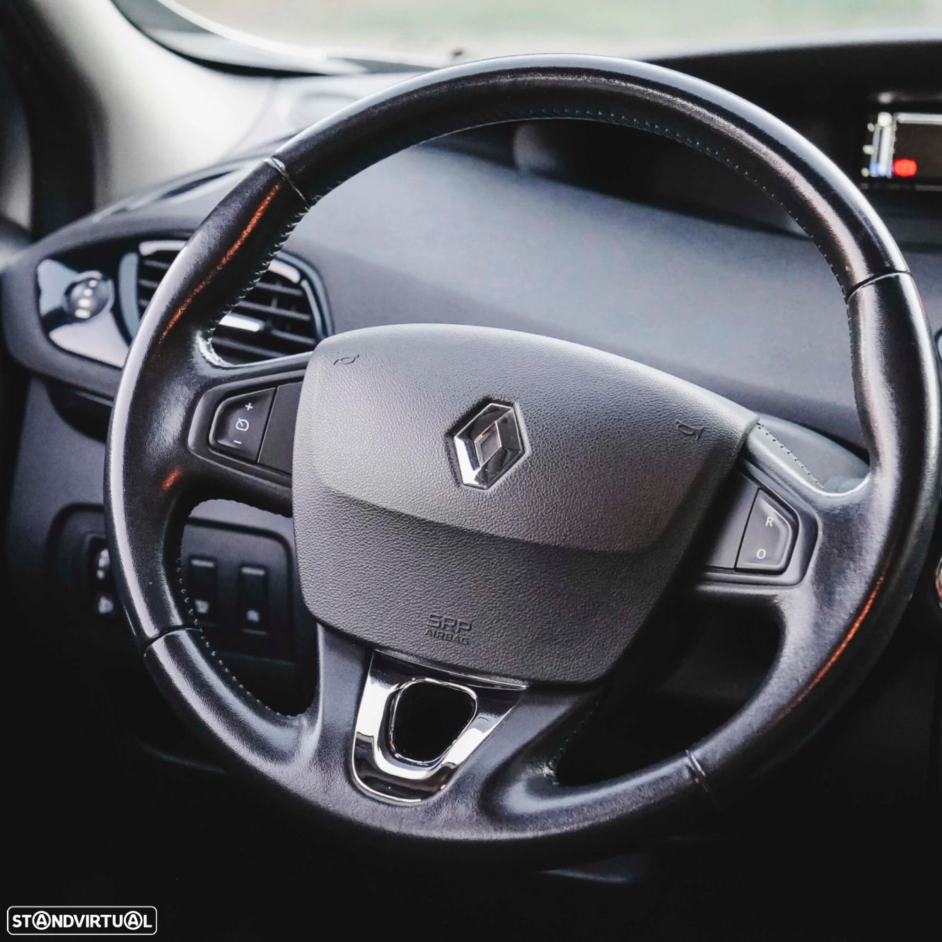 Renault Grand Scénic - 14