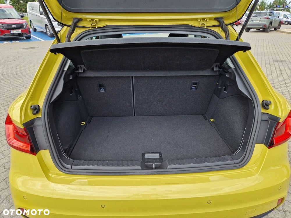 Audi A1 Sportback 25 TFSI Advanced - 12
