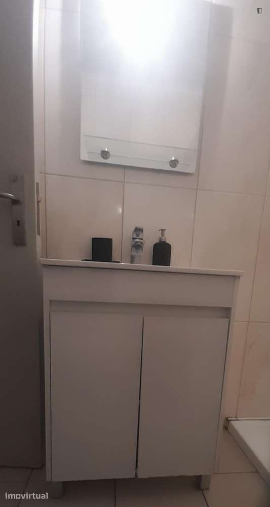 Apartamento com 2 quartos - localizado em Portimao - Grande imagem: 5/19