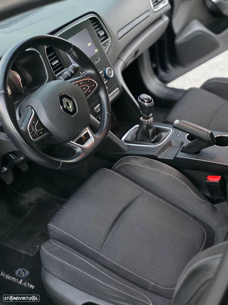 Renault Mégane ENERGY dCi 110 Start & Stop LIMITED - 18