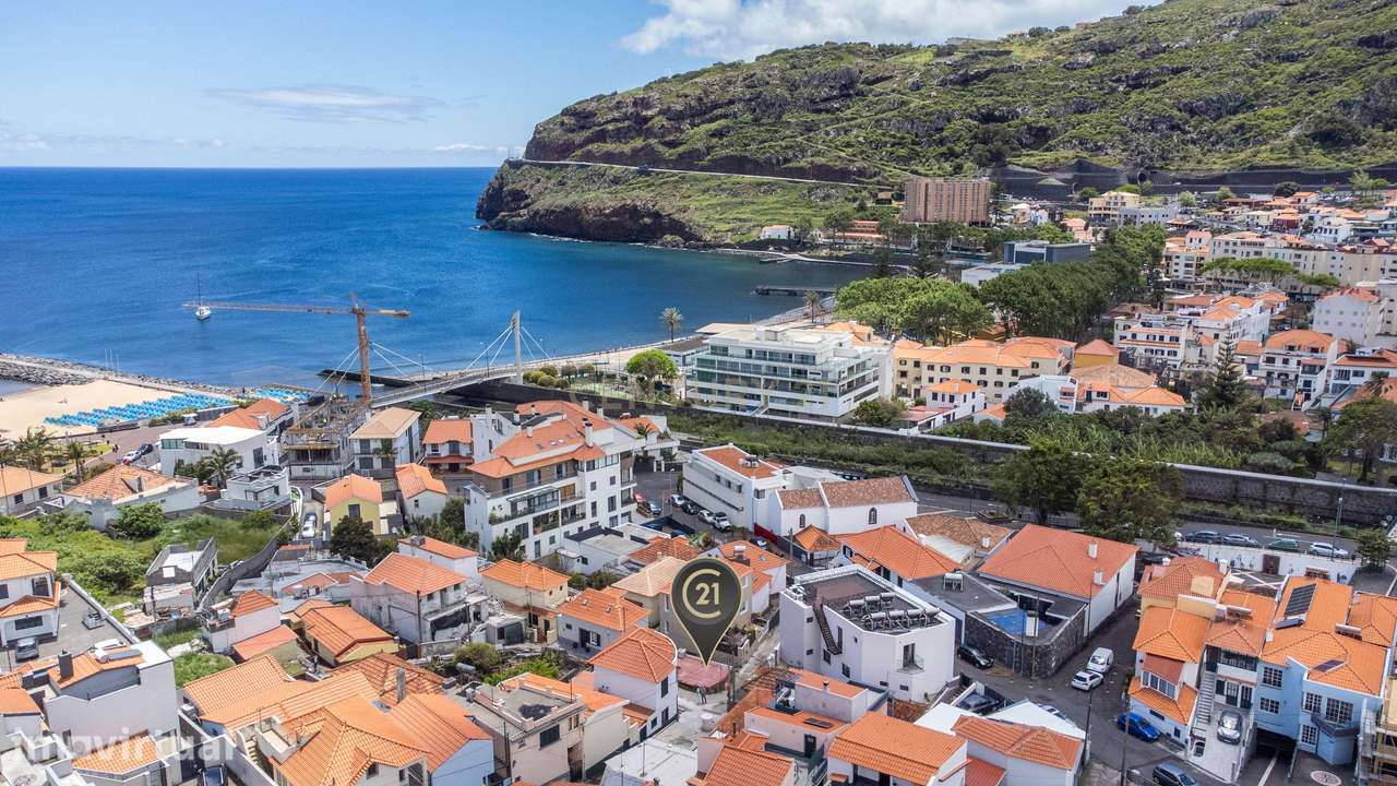 Moradia para recuperar, em zona histórica de Machico - Madeira - Grande imagem: 3/15