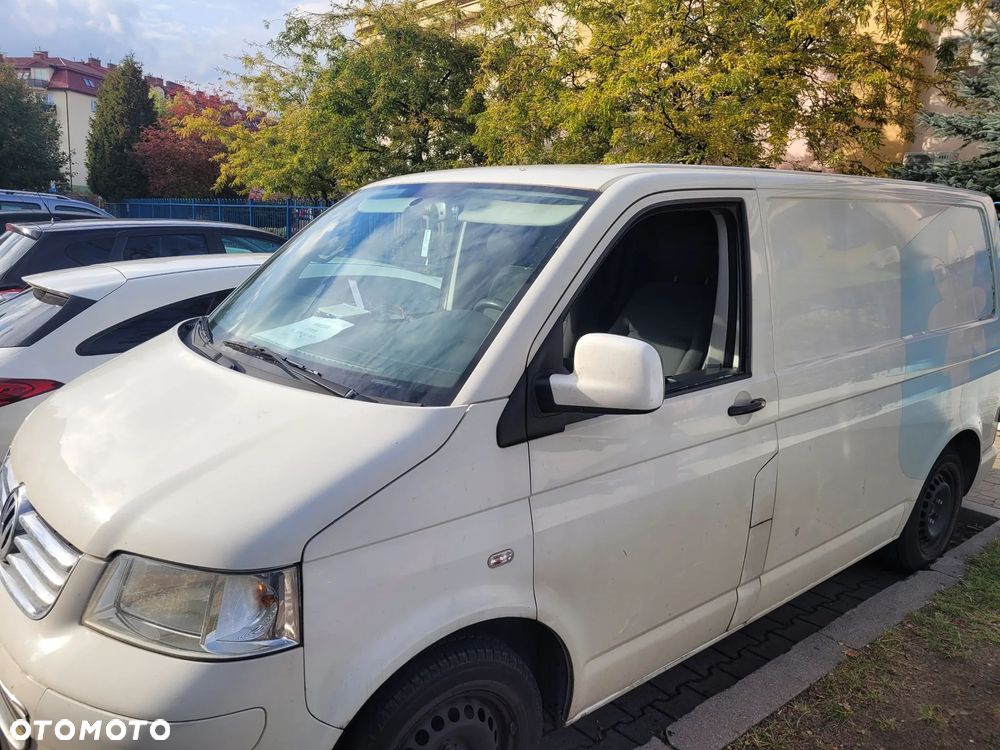 Volkswagen Transporter - 1