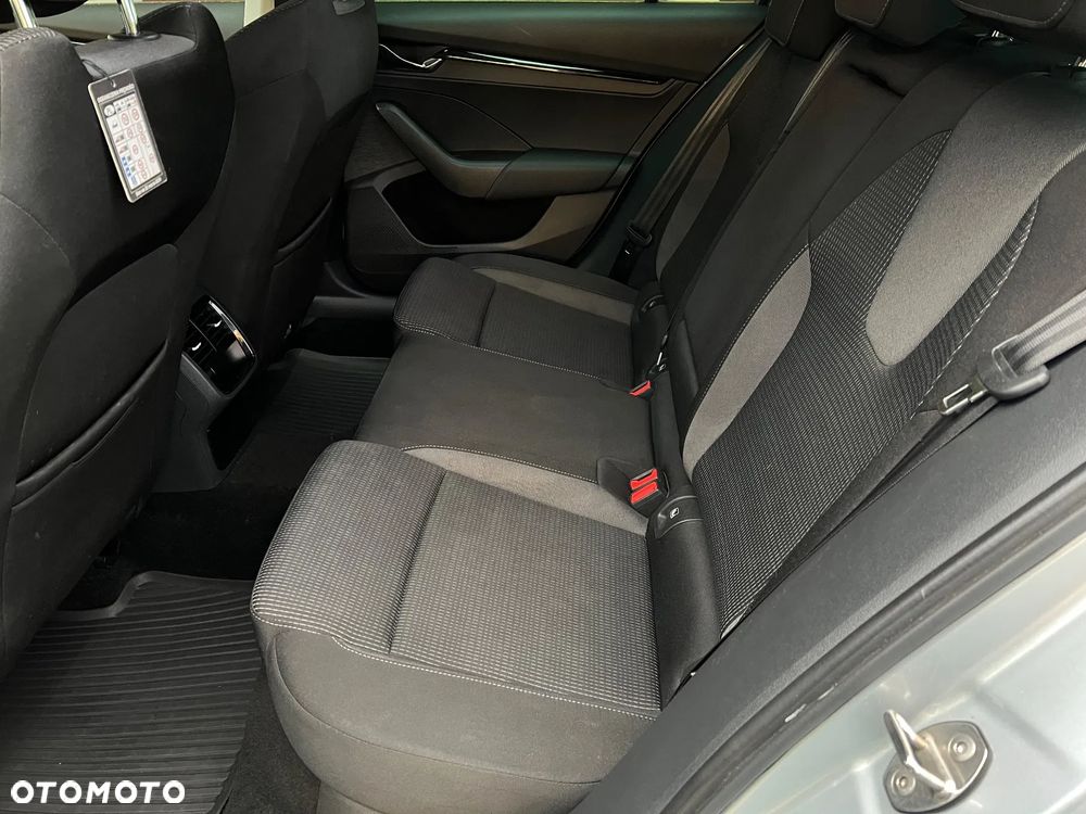 Skoda Octavia 1.5 TSI e-TEC DSG Style - 39