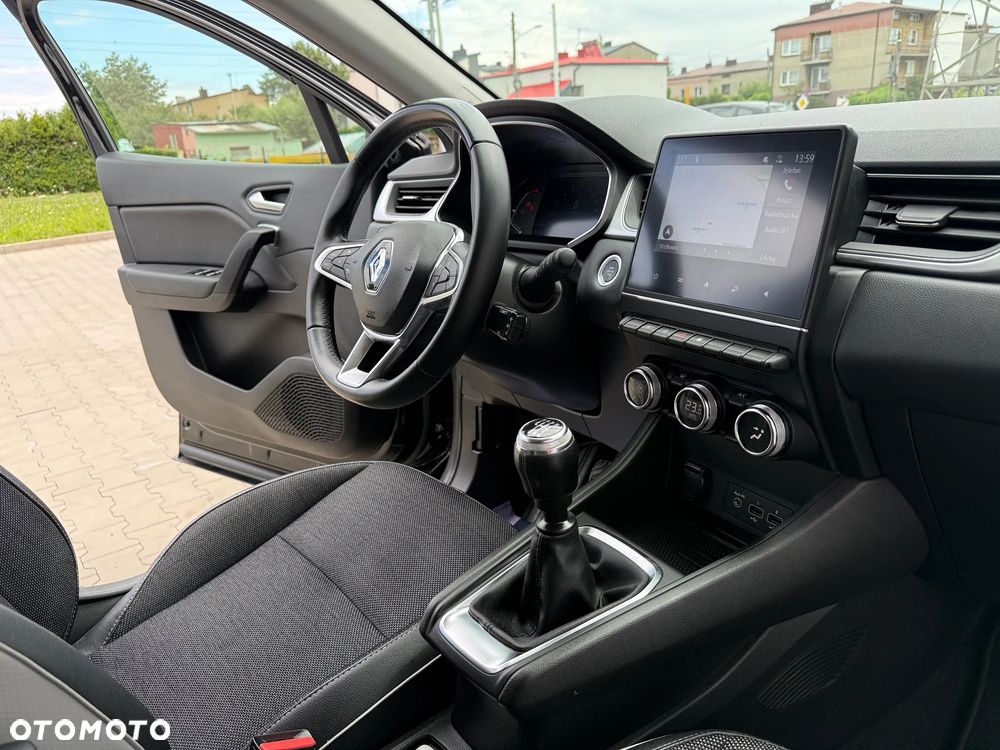 Renault Captur - 24