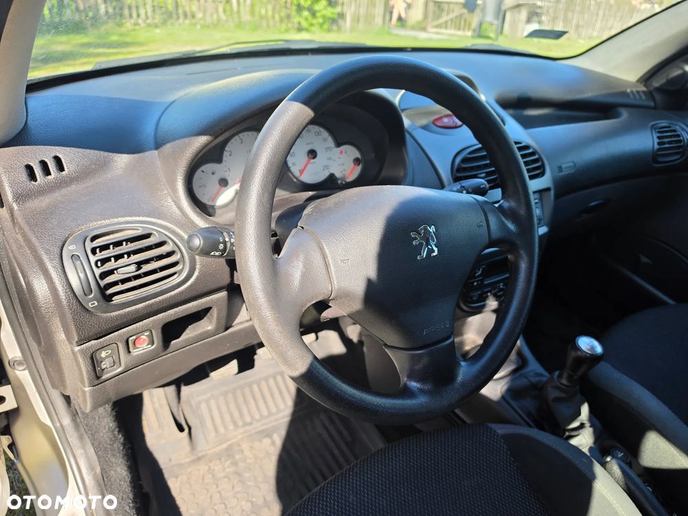 Peugeot 206 1.4 Color-Line - 7