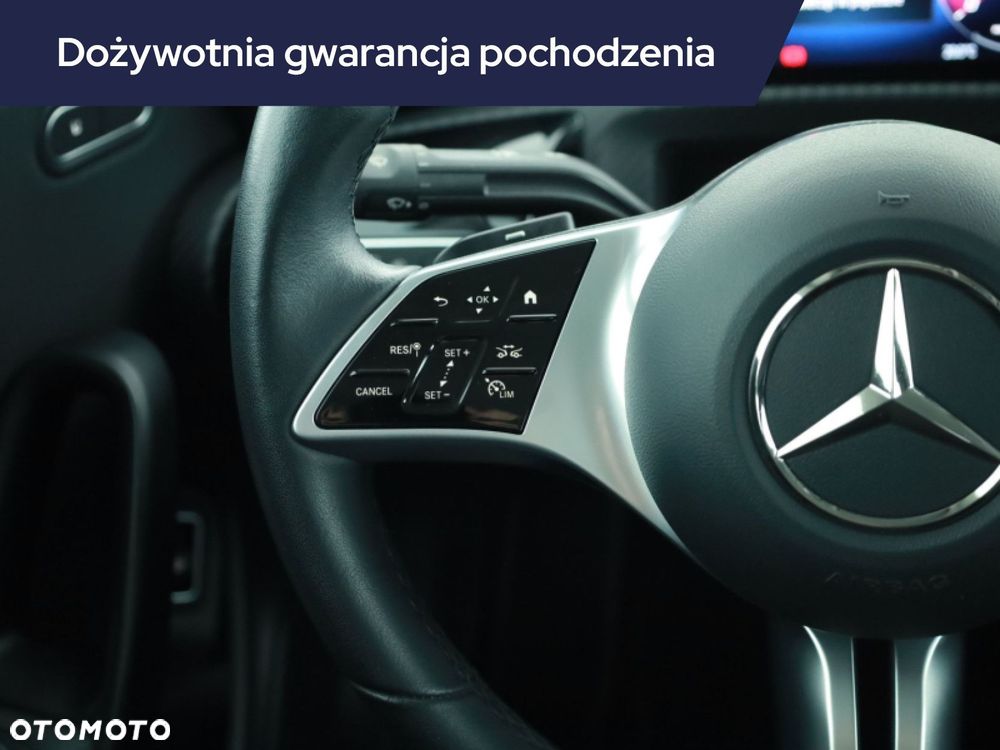 Mercedes-Benz CLA - 17