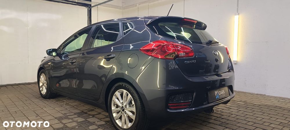 Kia Ceed - 3