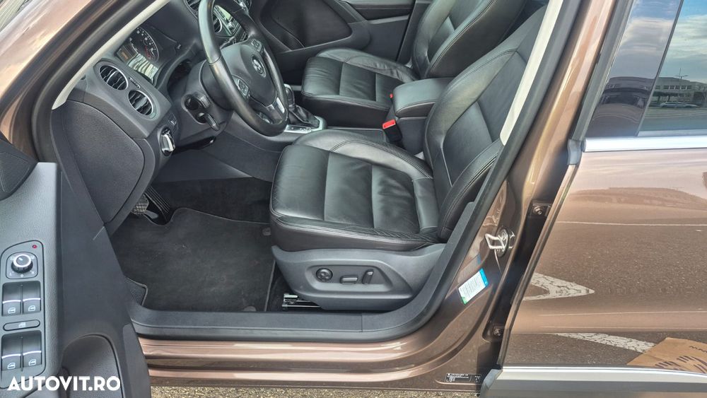 Volkswagen Tiguan 2.0 TDI DPF 4Motion BlueMotion Technology DSG Exclusive - 5