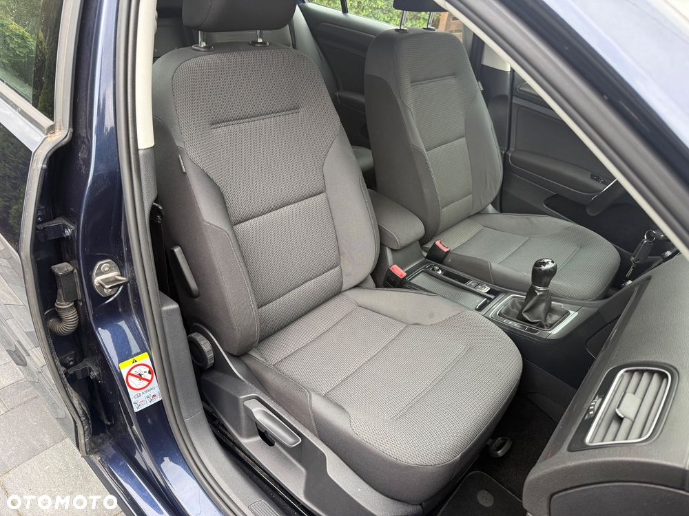 Volkswagen Golf 2.0 BlueTDI Comfortline - 16