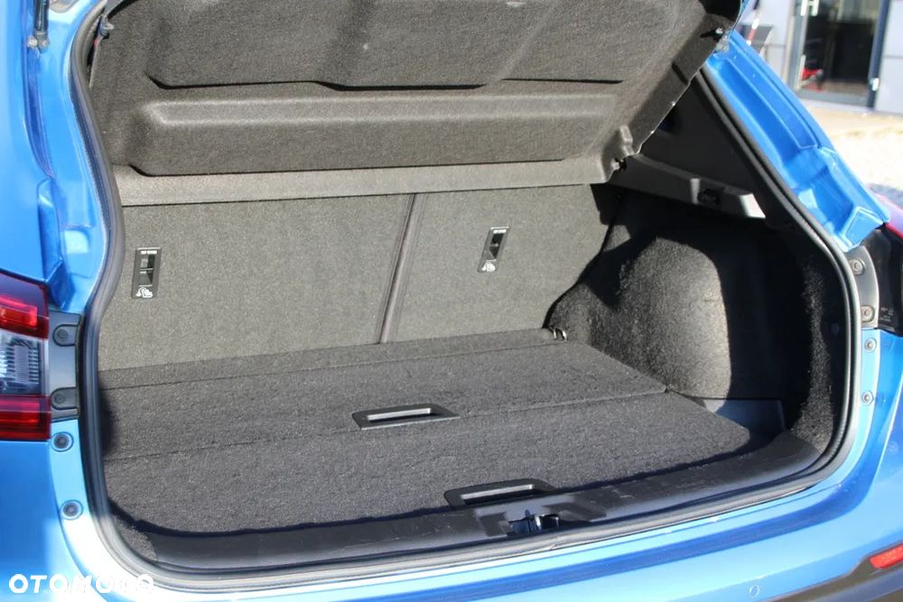 Nissan Qashqai 1.3 DIG-T N-Connecta - 16