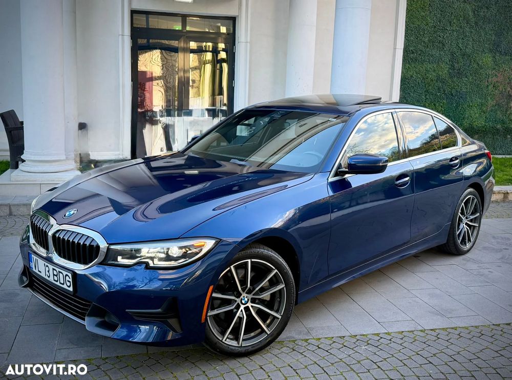BMW Seria 3 330i xDrive Aut. Luxury Line - 1