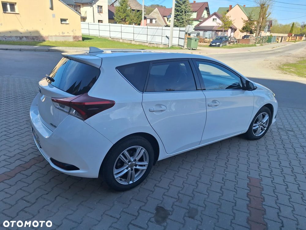 Toyota Auris 1.2 Turbo Design Edition - 22