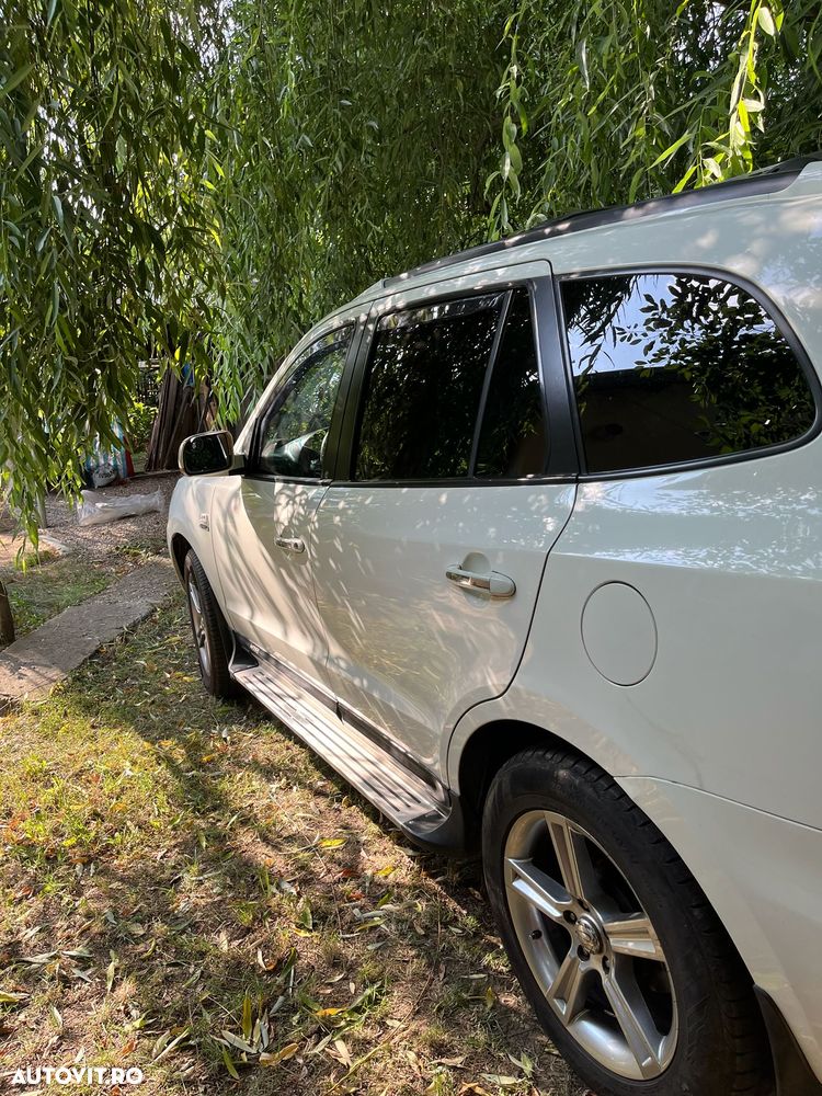Hyundai Santa Fe 2.2 DSL VGT 5 SEATS 4WD AT PREMIUM - 3