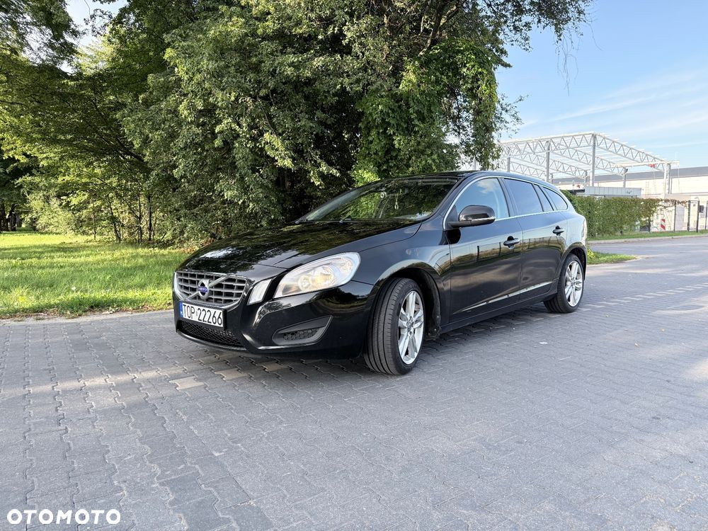 Volvo V60 D4 Momentum - 2