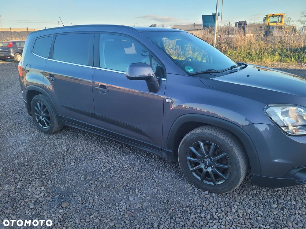 Chevrolet Orlando 2.0 D LT+ - 4