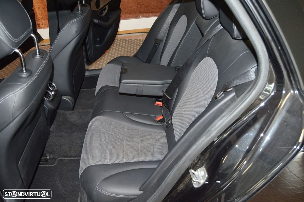 Mercedes-Benz C 300 de T 9G-TRONIC - 25