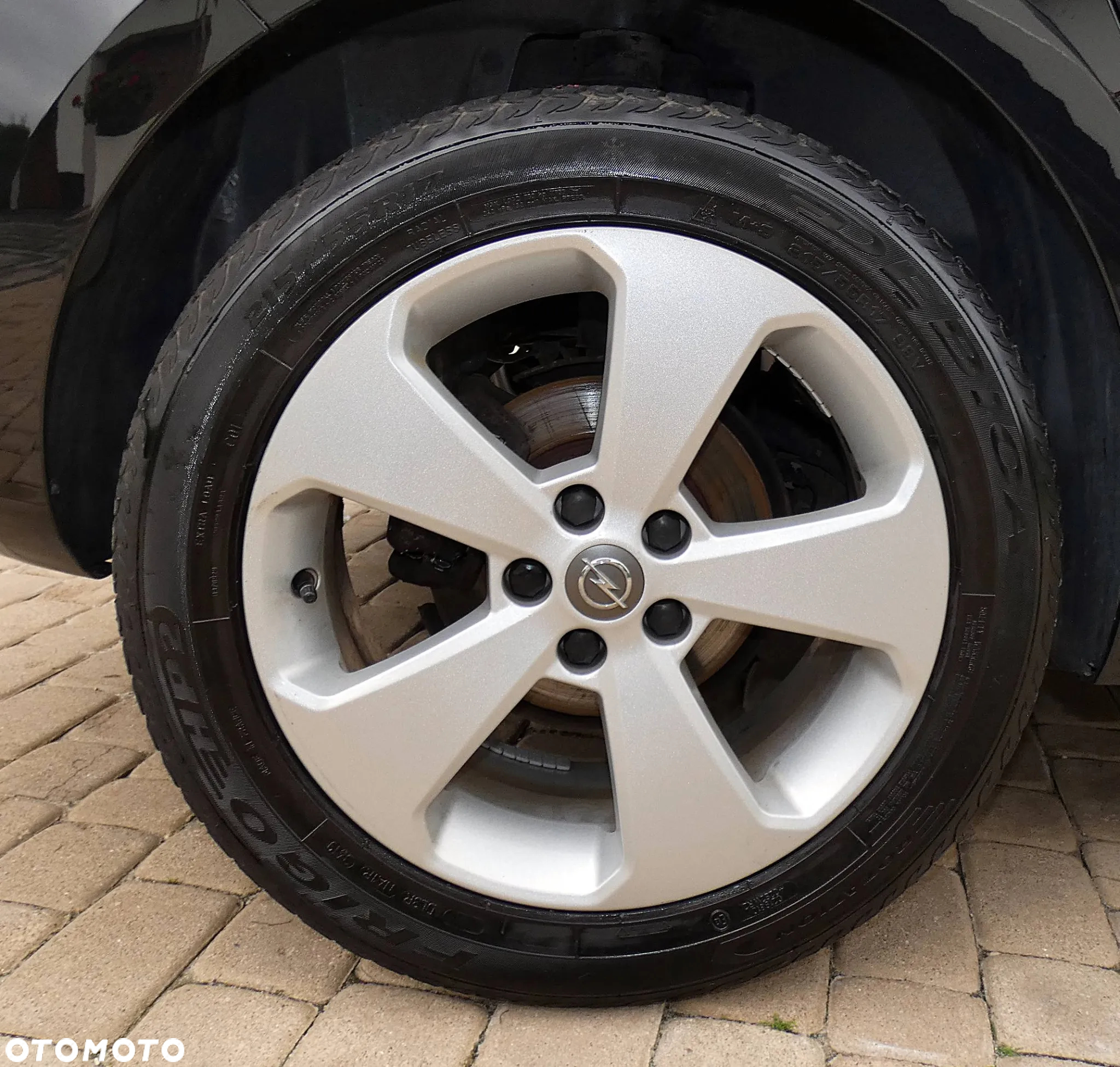 Opel Astra V 1.4 T Dynamic S&S - 32