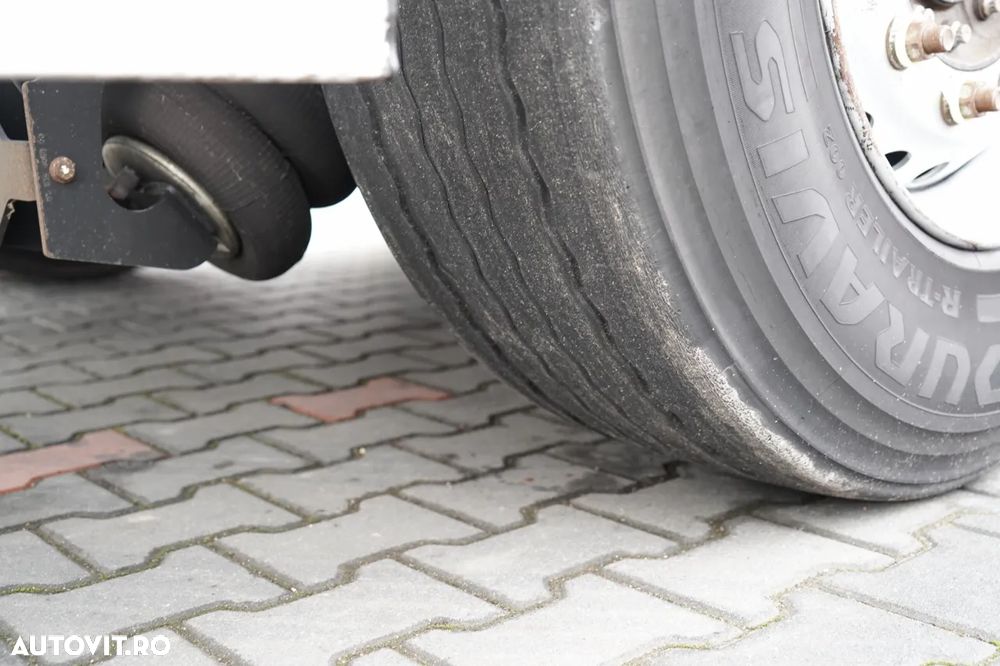 Fruehauf CONTAINER / LOT / OBLOAN RULANT / LIFT DHOLLANDIA / AXĂ SUSPENDATĂ / SAF / PODEA REZISTENTĂ - 18