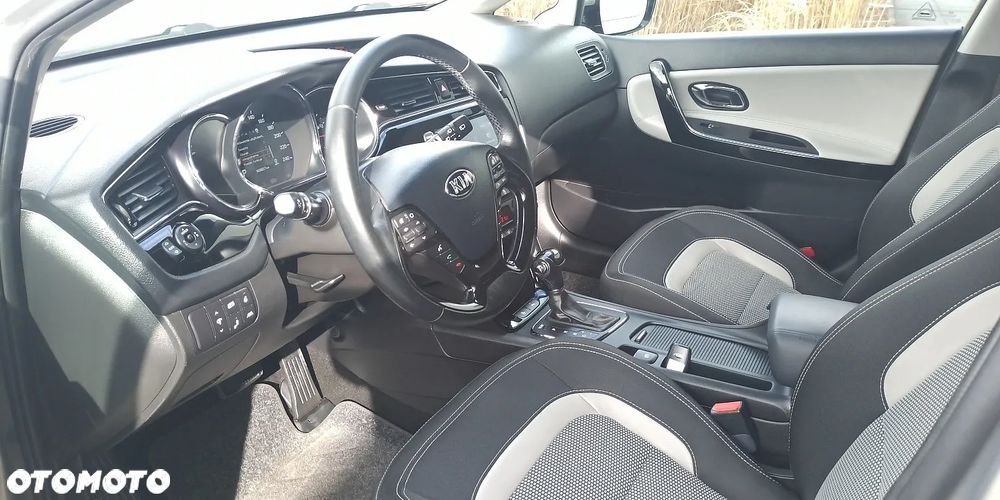 Kia Ceed 1.6 CRDi 136 DCT ISG Platinum Edition - 10