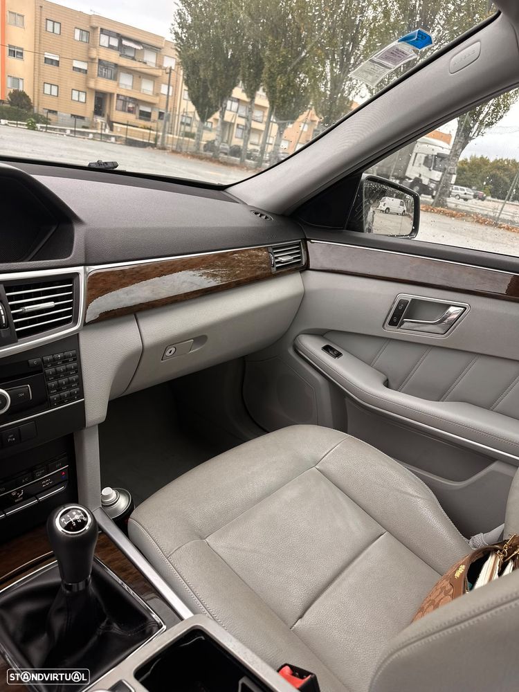 Mercedes-Benz E 220 CDI Avantgarde - 12