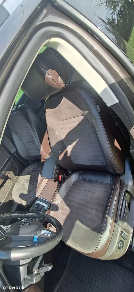 Volkswagen Passat 2.0 TDI Highline - 4