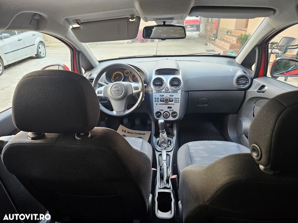 Opel Corsa 1.4 16V Selection - 14