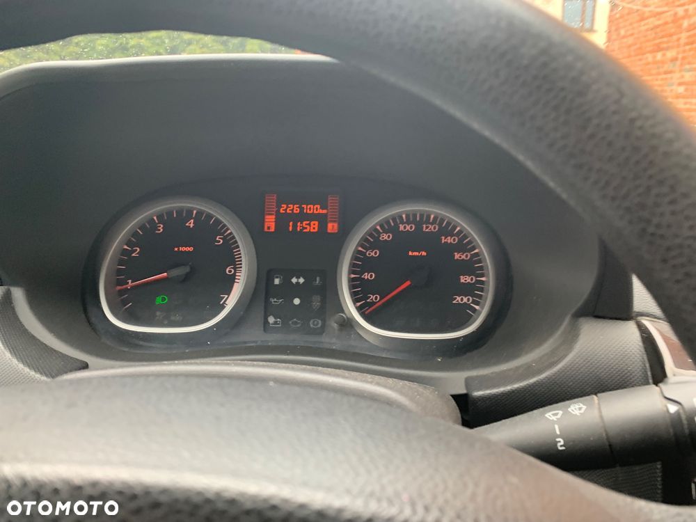 Dacia Duster 1.5 dCi Ambiance - 9