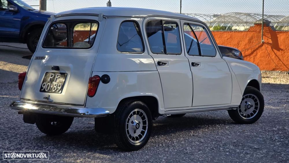 Renault 4 1.1 GTL - 3