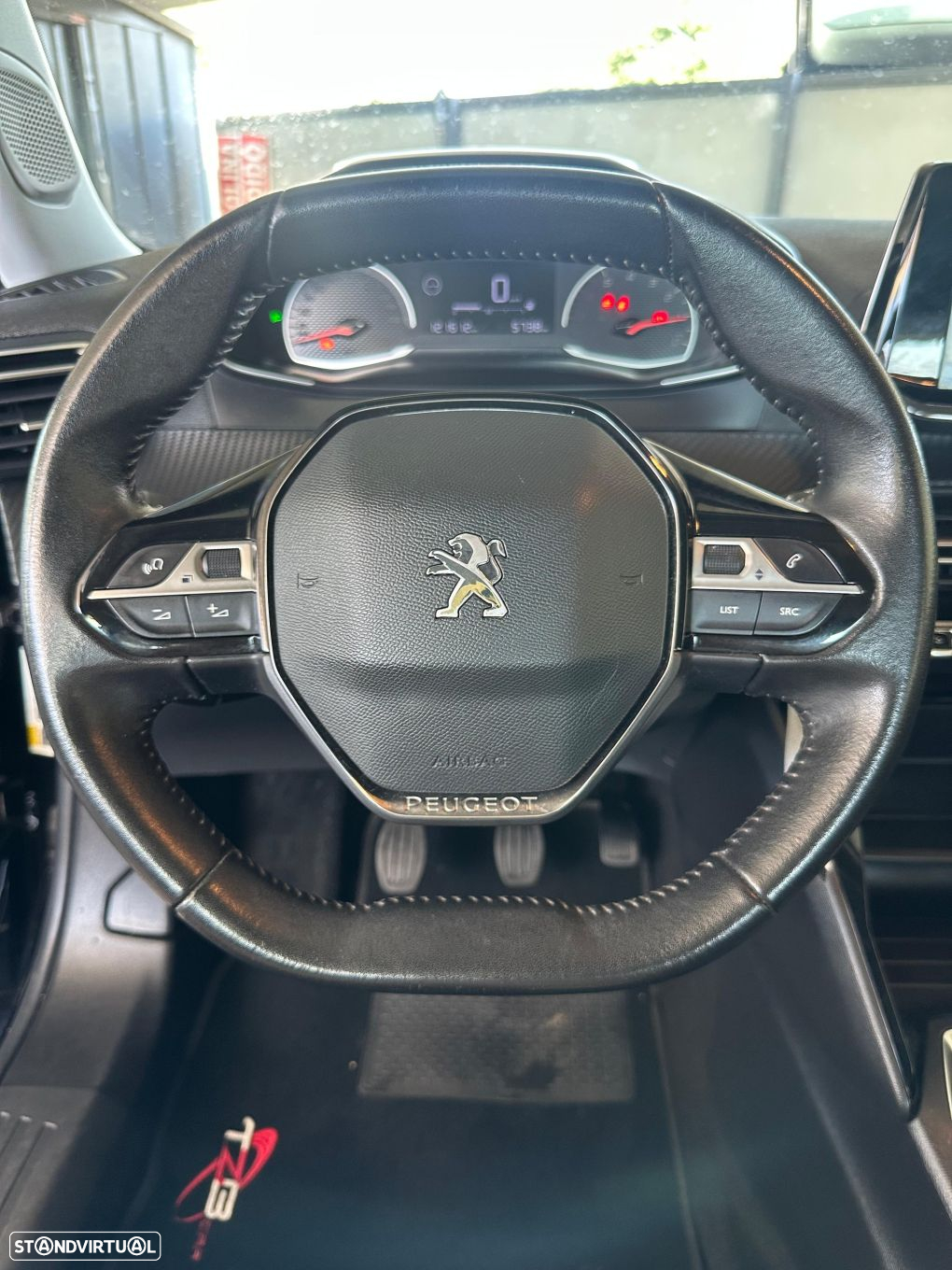 Peugeot 2008 1.2 PureTech Active Pack - 11